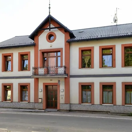 Irisis Apartment Chvalec